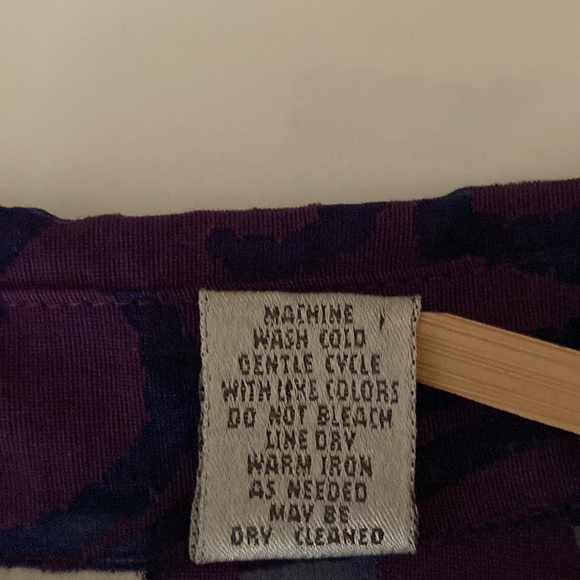 Chico’s size 3=XL purple & black blouse 77% rayon 33% nylon Made in Turkey - Picture 8 of 11